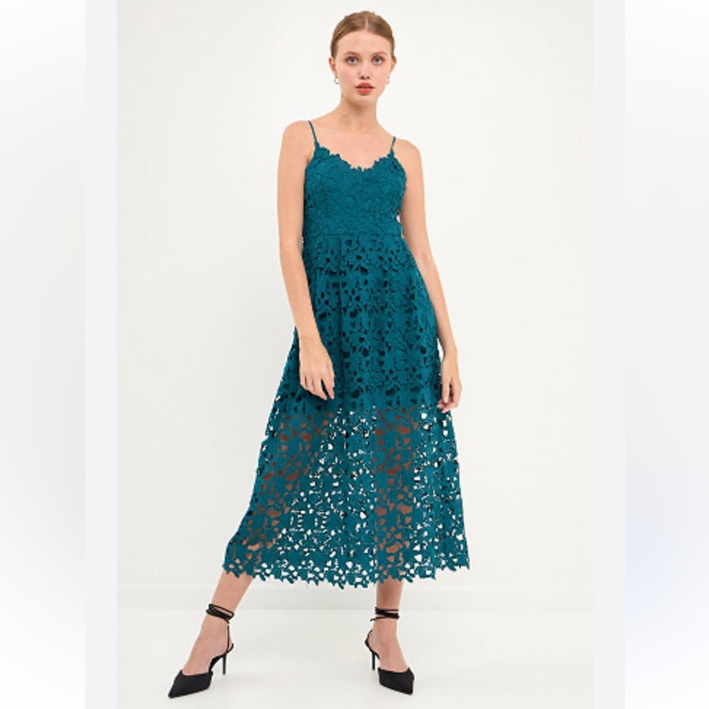ASTR the Label Endless Rose Women's Lace Cami Midi Dress in Teal Size Medium